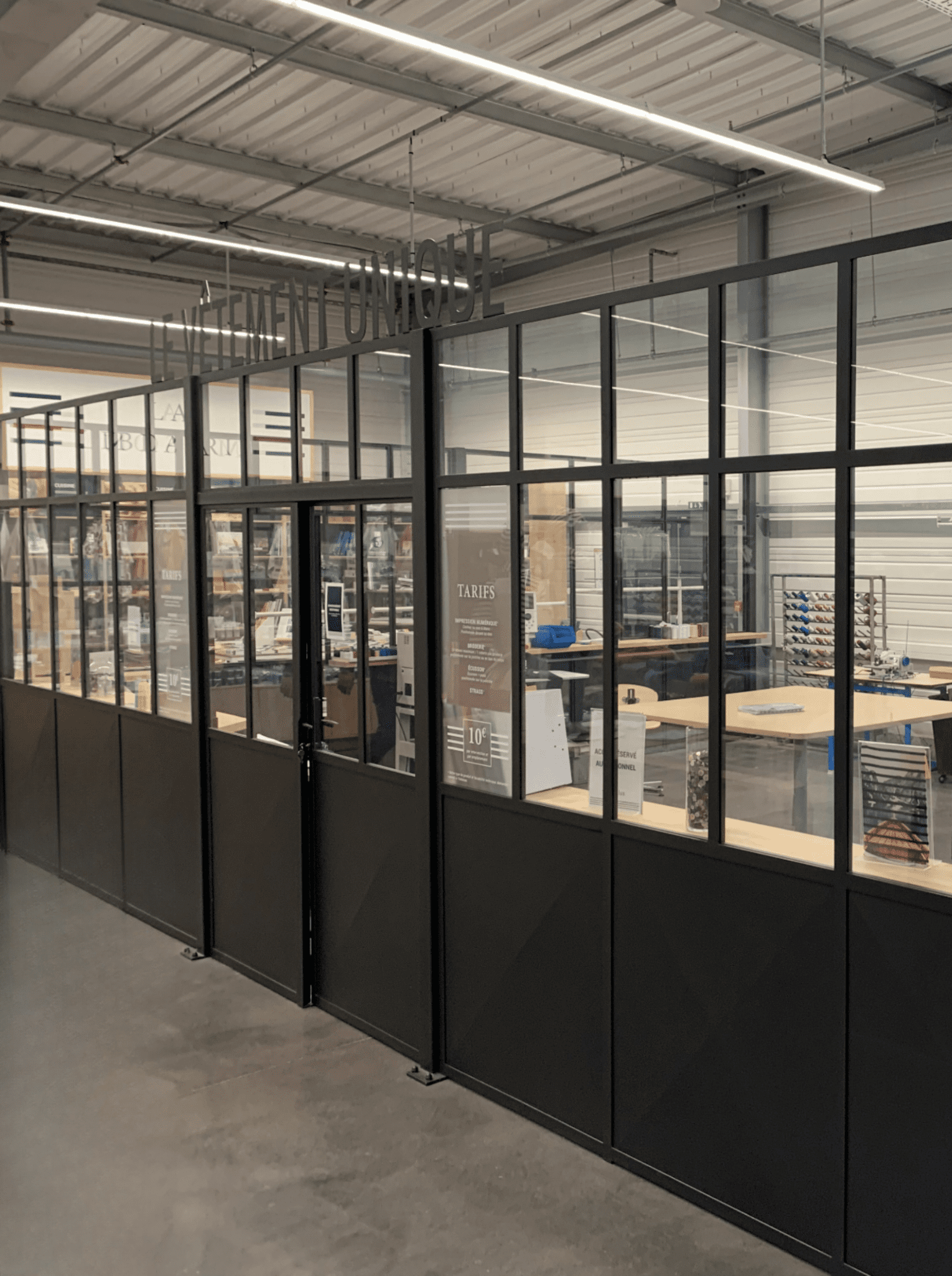 asconcept-quimper-verriere-porte-plans-de-travail-armorlux