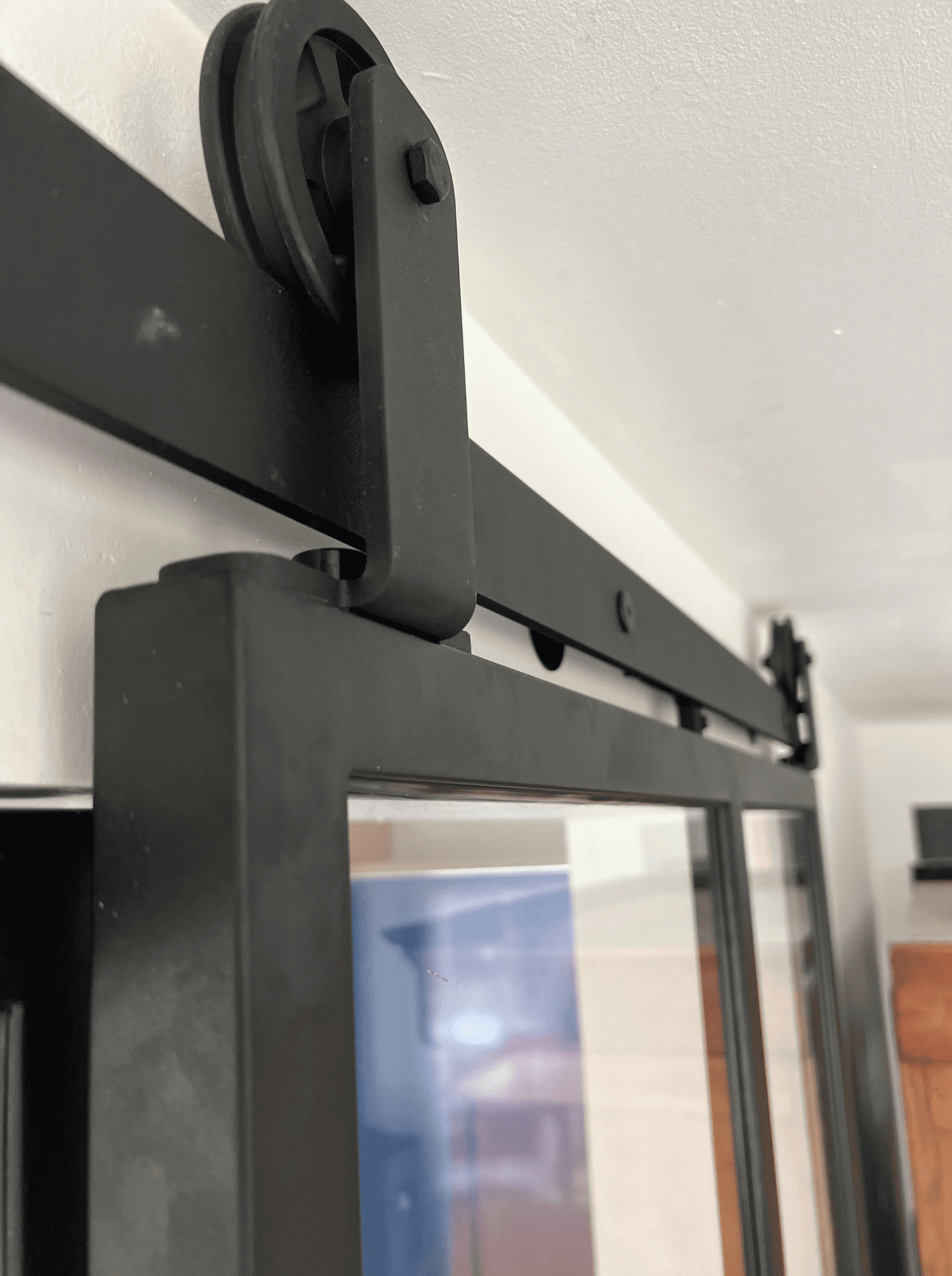 atelier-steel-concept-fouesnant-verriere-porte-metal