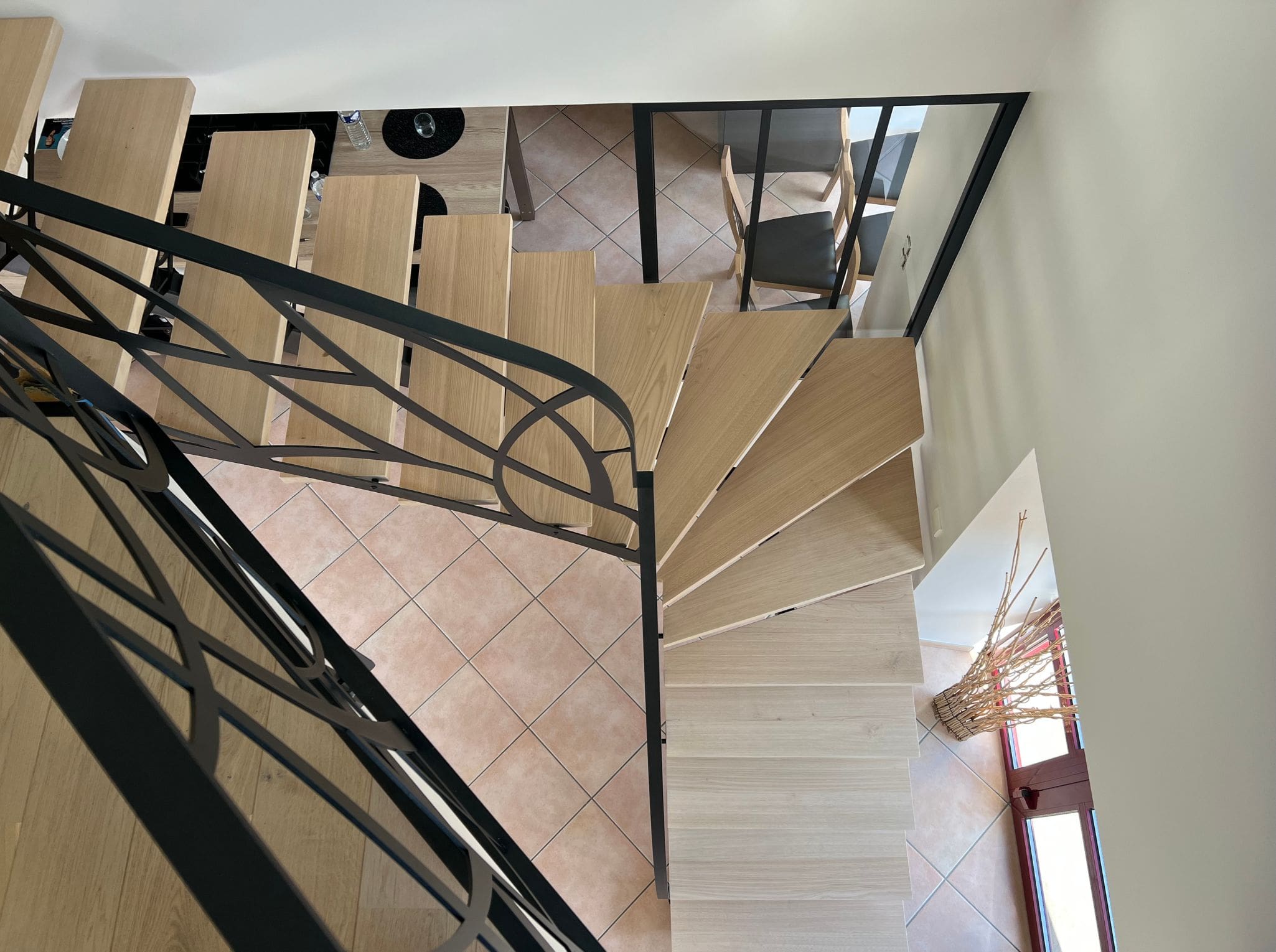 briec-escalier-atelier-steel-concept-sur-mesure-acier
